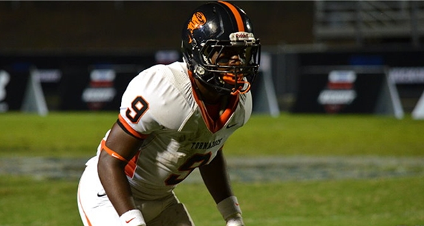 A photo of Nigel Bethel in full football gear while playing for Texas Tech.